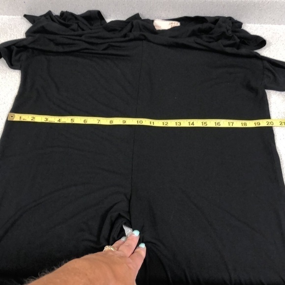 Jackson Rowe Romper - Picture 10 of 12